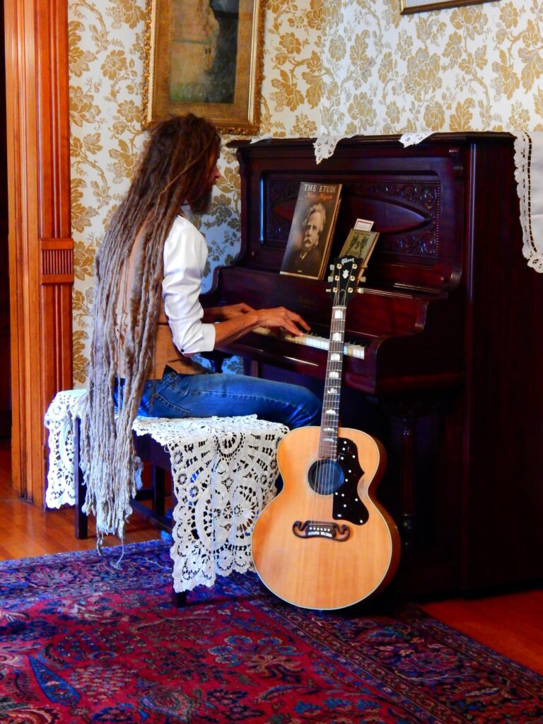 Cramer-Kanyon James 179