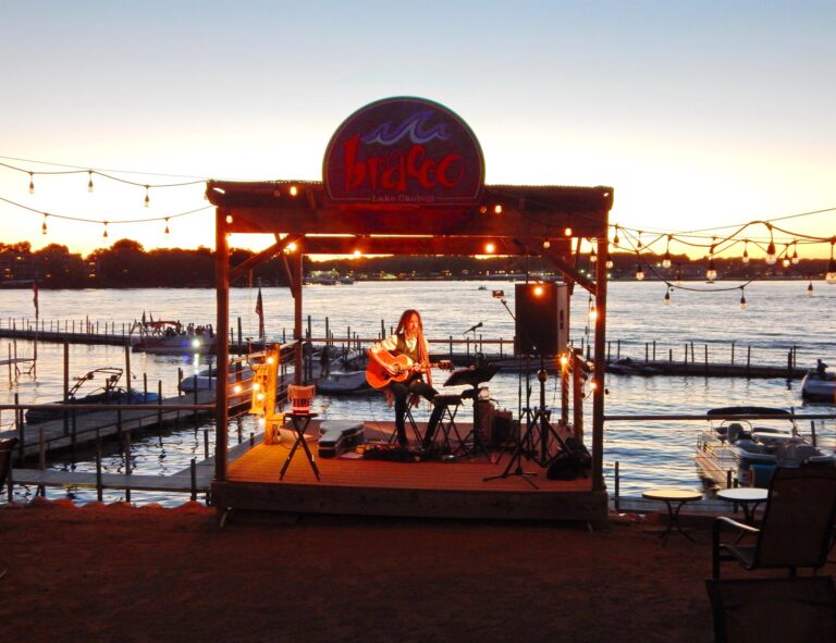 Okoboji_s Bracco 115A