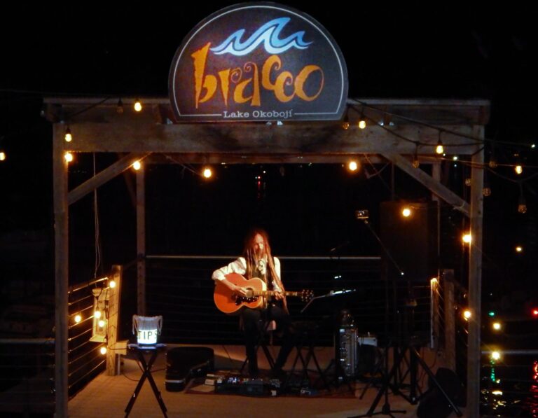 Okoboji_s Bracco 214A